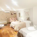 Santa Mariahouse 202